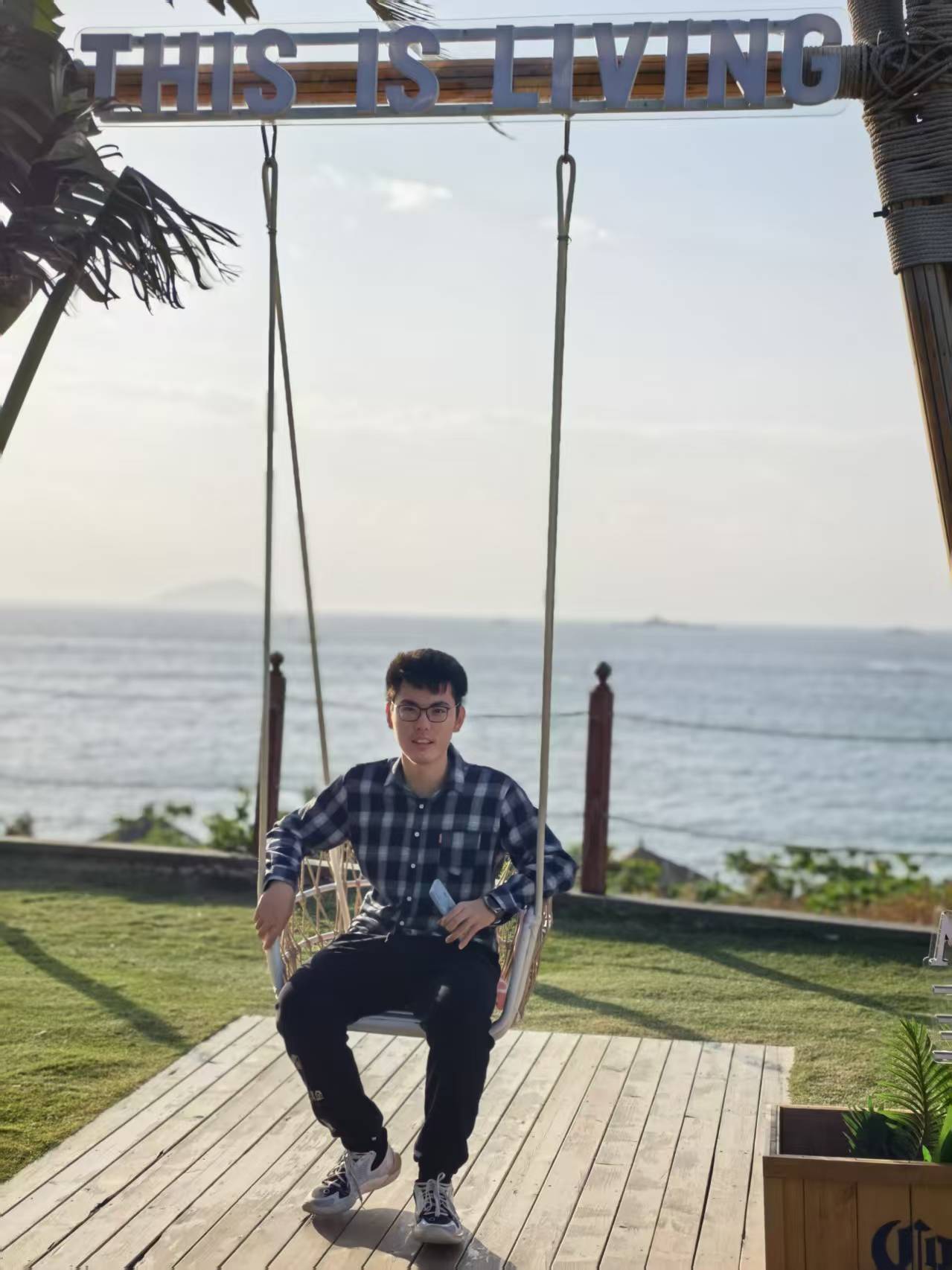 Portrait of Tianqiqi Zhu, a high school student at WLSA Shanghai Academy